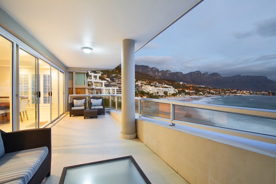 3 Bedroom Property for Sale in Clifton Western Cape